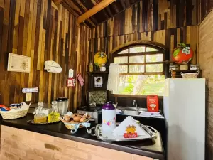 AnyConv.com__Chalet Quadruplo - cozinha